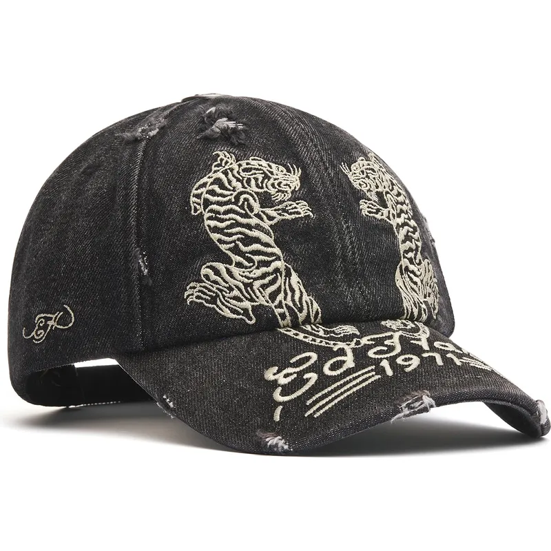 cepice-zaoblena-cerna-nastavitelny-desert-tiger-ed-hardy