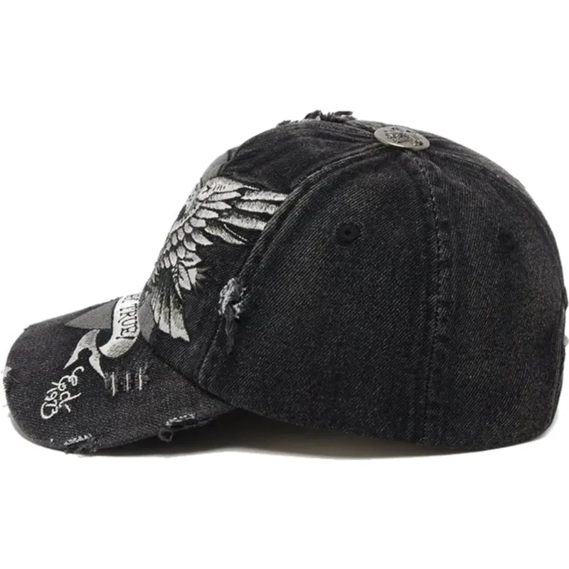 cepice-zaoblena-cerna-nastavitelny-brave-hearts-ed-hardy