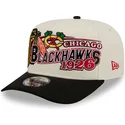 beige-und-schwarze-gebogene-snapback-kappe-9fifty-a-frame-classic-der-chicago-blackhawks-nhl-von-new-era
