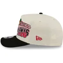 beige-und-schwarze-gebogene-snapback-kappe-9fifty-a-frame-classic-der-chicago-blackhawks-nhl-von-new-era