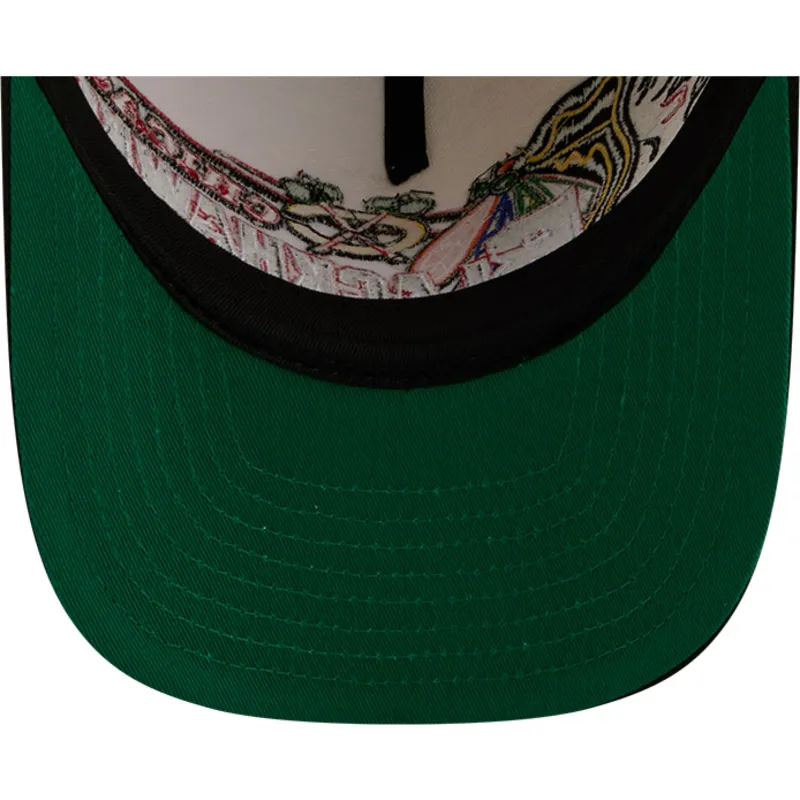 beige-och-svart-kurvad-keps-snapback-9fifty-a-frame-classic-fran-chicago-blackhawks-nhl-av-new-era