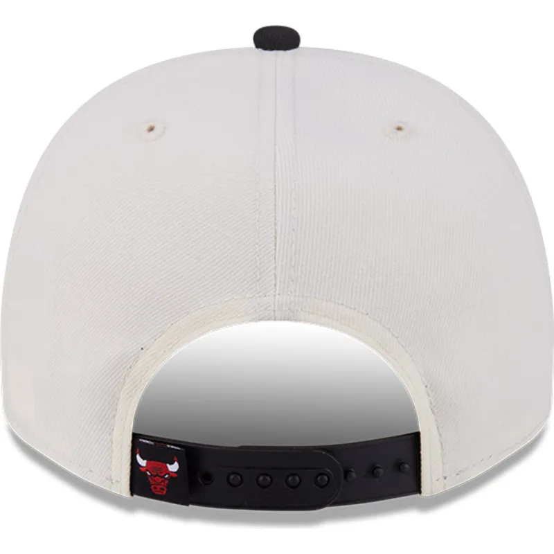 cepice-zaoblena-bezova-snapback-9fifty-a-frame-classic-chicago-bulls-nba-new-era