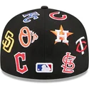 schwarze-enganliegende-59fifty-all-over-flat-cap-von-mlb-von-new-era