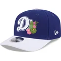 blaue-und-weisse-gebogene-snapback-kappe-9seventy-stretch-snap-flower-der-los-angeles-dodgers-mlb-von-new-era