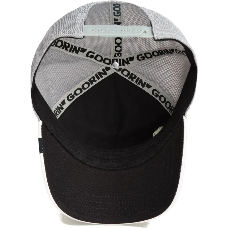 cepice-zaoblena-bila-snapback-classic-rocker-queen-the-farm-goorin-bros