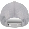 cap-zaoblena-gray-snapback-9forty-apex-batting-practice-new-york-yankees-mlb-new-era