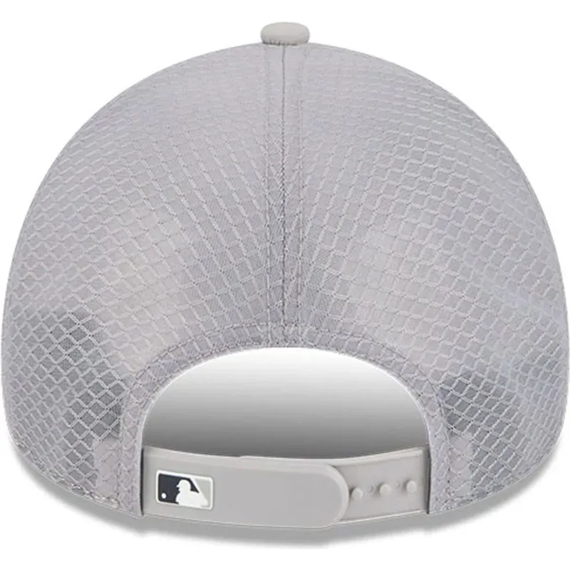 cepice-zaoblena-seda-snapback-9forty-apex-batting-practice-new-york-yankees-mlb-new-era