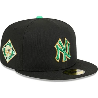 Čepice rovná černá přiléhavý 59FIFTY Saint Patrick's Day New York Yankees MLB New Era
