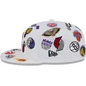 gorra-plana-blanca-ajustada-59fifty-all-over-de-nba-de-new-era
