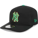 cepice-zaoblena-cerna-snapback-19twenty-saint-patrick-s-day-new-york-yankees-mlb-new-era