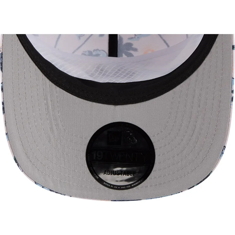 cepice-zaoblena-vicebarevna-snapback-19twenty-printed-tropical-new-york-yankees-mlb-new-era cepice-zaoblena-vicebarevna-snapback-19twenty-printed-tropical-new-york-yankees-mlb-new-era