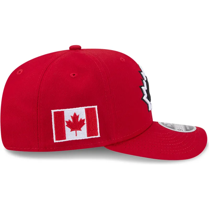 rote-gebogene-snapback-kappe-9seventy-stretch-snap-canada-2026-world-baseball-classic-von-new-era