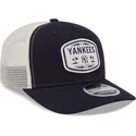 cepice-zaoblena-namornicka-modra-snapback-9seventy-stretch-snap-patch-new-york-yankees-mlb-new-era