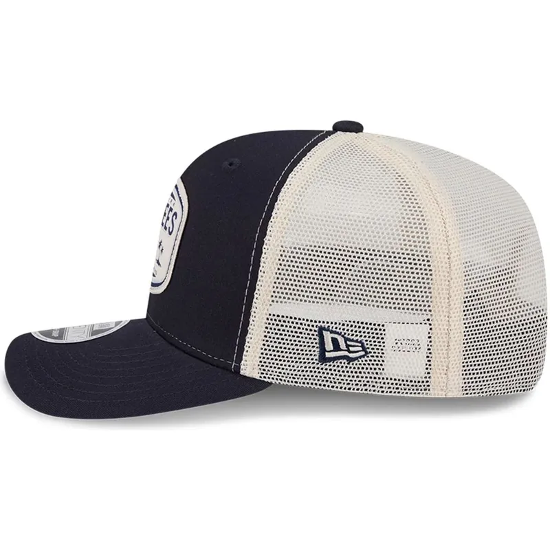 cepice-zaoblena-namornicka-modra-snapback-9seventy-stretch-snap-patch-new-york-yankees-mlb-new-era