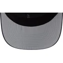 cepice-zaoblena-namornicka-modra-snapback-9seventy-stretch-snap-patch-new-york-yankees-mlb-new-era