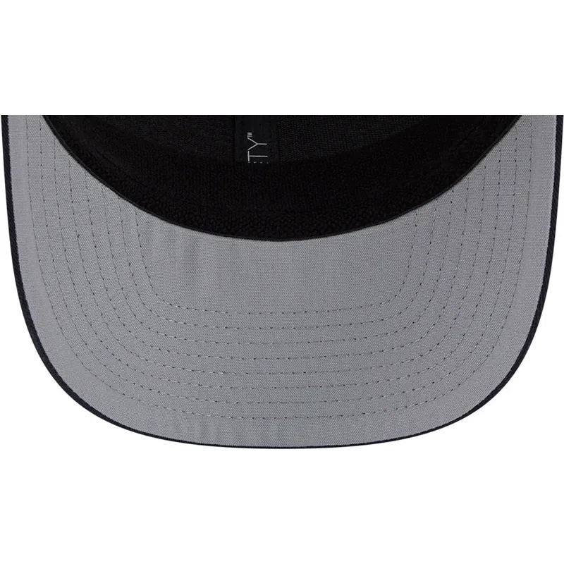 cepice-zaoblena-namornicka-modra-snapback-9seventy-stretch-snap-patch-new-york-yankees-mlb-new-era