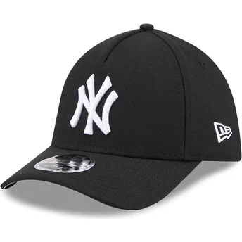 Čepice zaoblená černá přiléhavý 39THIRTY M-Crown A Frame New York Yankees MLB New Era