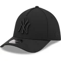 cap-zaoblena-black-ajustada-39thirty-m-crown-a-frame-new-york-yankees-mlb-new-era