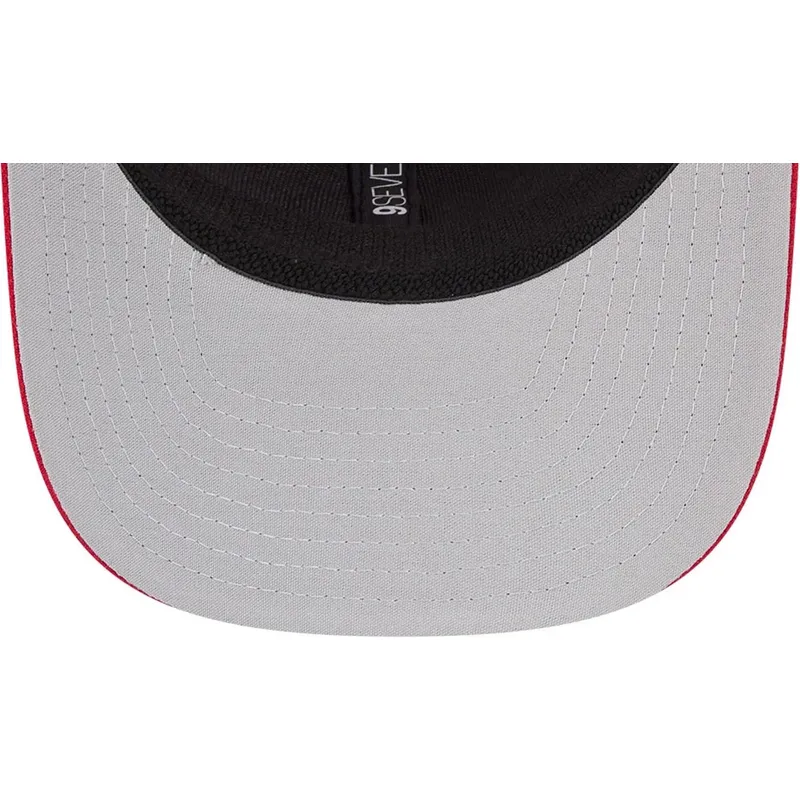 cepice-zaoblena-cervena-snapback-9seventy-stretch-snap-evergreen-philadelphia-phillies-mlb-new-era