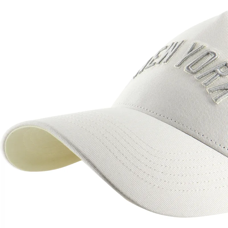 beige-trucker-keps-offside-dt-soft-glow-script-fran-new-york-yankees-mlb-av-47-brand
