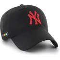 schwarze-verstellbare-curved-cap-clean-up-eight-bit-hero-der-new-york-yankees-mlb-von-47-brand
