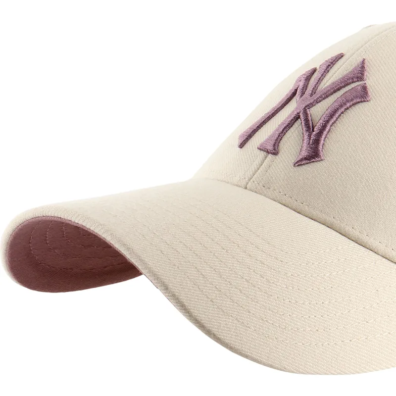beige-gebogene-snapback-kappe-mit-violettem-logo-mvp-ballpark-von-new-york-yankees-mlb-von-47-brand