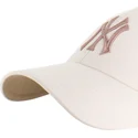 beige-gebogene-snapback-kappe-mit-braunem-logo-mvp-ballpark-von-new-york-yankees-mlb-von-47-brand