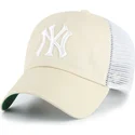 cepice-zaoblena-bezova-snapback-clean-up-trawler-new-york-yankees-mlb-47-brand