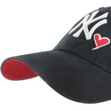 cepice-zaoblena-cerna-nastavitelny-clean-up-heart-icon-new-york-yankees-mlb-47-brand