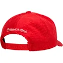 rote-gebogene-snapback-kappe-arch-stamp-pro-von-chicago-bulls-nba-von-mitchell-ness