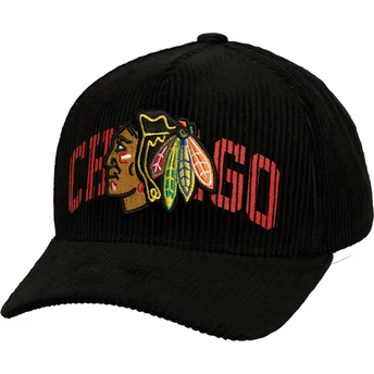 Čepice zaoblená černá snapback Arch Stamp Pro Chicago Blackhawks NHL Mitchell & Ness