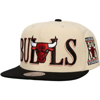 Čepice rovná černá snapback Across The Board Chicago Bulls NBA Mitchell & Ness