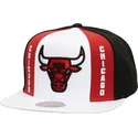 cepice-rovna-bila-snapback-old-cut-chicago-bulls-nba-mitchell-ness