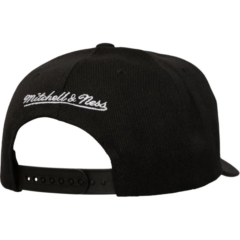 cap-zaoblena-black-snapback-busted-pro-detroit-red-wings-nhl-mitchell-ness