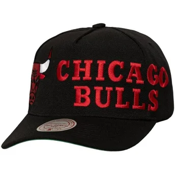 Svart böjd snapback-keps Busted Pro från Chicago Bulls NBA av Mitchell & Ness