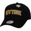 cepice-zaoblena-cerna-snapback-pinned-gold-pro-new-york-knicks-nba-mitchell-ness