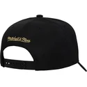 cepice-zaoblena-cerna-snapback-pinned-gold-pro-chicago-bulls-nba-mitchell-ness