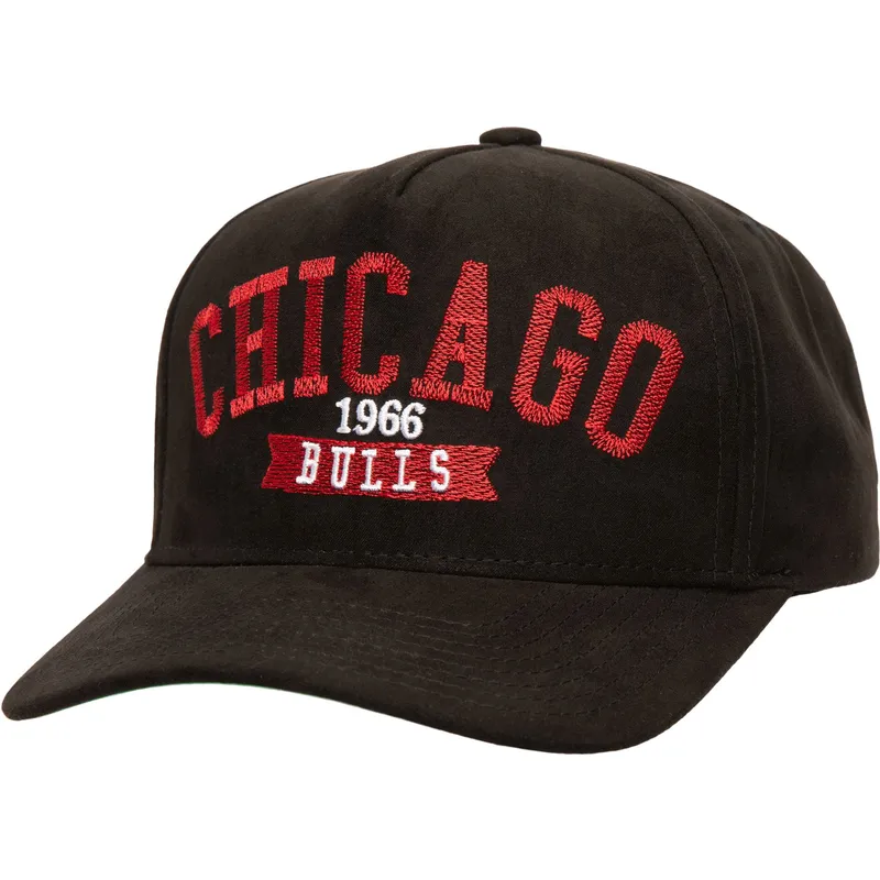 cepice-zaoblena-cerna-snapback-shady-suede-pro-chicago-bulls-nba-mitchell-ness