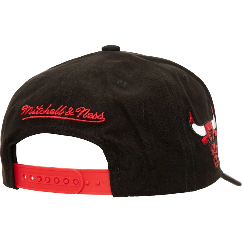 cepice-zaoblena-cerna-snapback-shady-suede-pro-chicago-bulls-nba-mitchell-ness