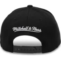 schwarze-gebogene-snapback-kappe-branded-von-mitchell-ness
