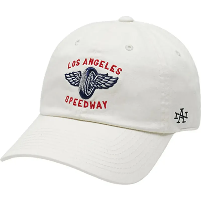 cap-zaoblena-beige-adjustable-strap-american-needle