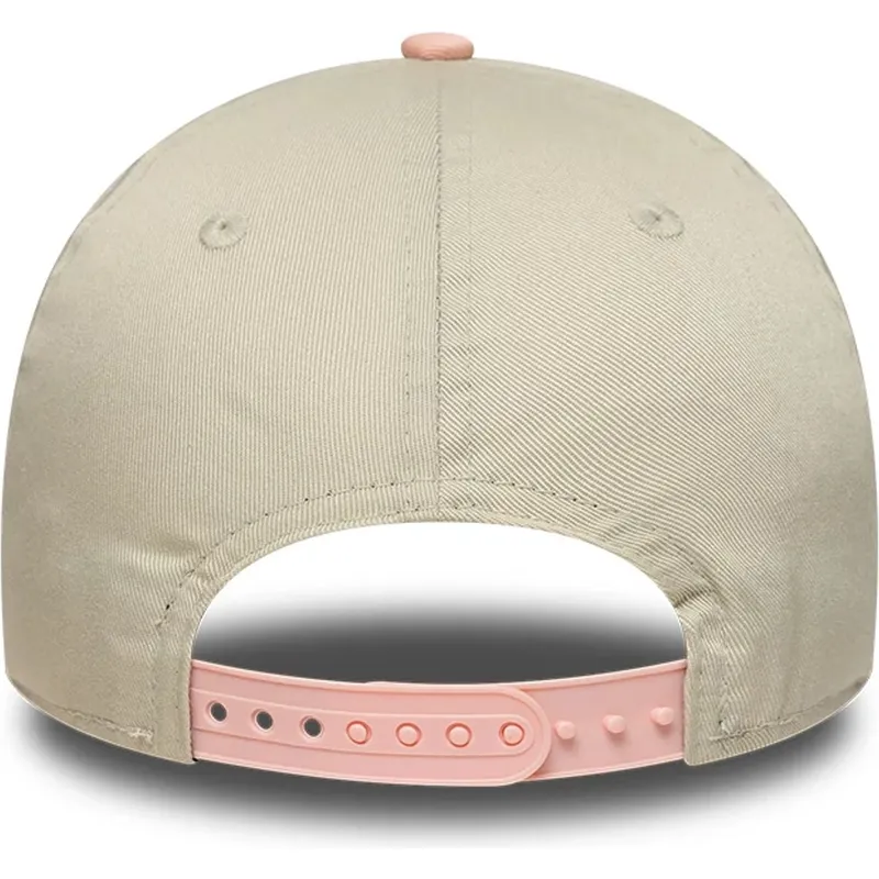 cepice-zaoblena-vicebarevna-snapback-pro-deti-9forty-spongebob-a-patrik-hvezda-new-era