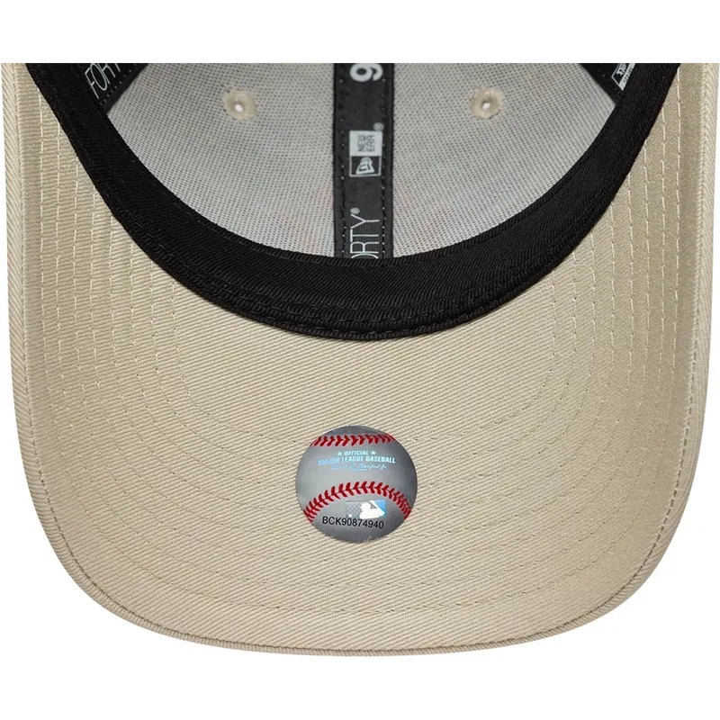 cepice-zaoblena-bezova-nastavitelny-pro-deti-9forty-league-essential-new-york-yankees-mlb-new-era