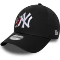 svart-justerbar-kurvad-keps-for-barn-9forty-icon-fran-new-york-yankees-mlb-av-new-era