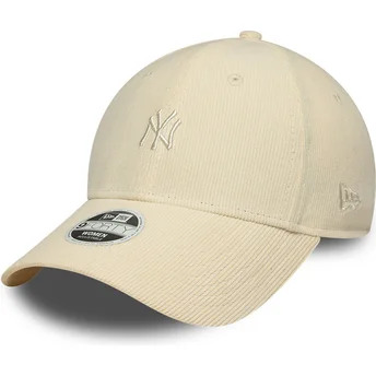 Gorra curva beige ajustable para mujer 9FORTY Mini Cord de New York Yankees MLB de New Era