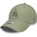 gron-justerbar-kurvad-keps-med-gron-logotyp-for-dam-9twenty-midi-linen-fran-los-angeles-dodgers-mlb-av-new-era