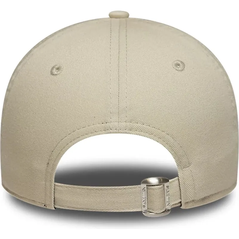 bojd-beige-justerbar-keps-for-dam-9twenty-living-the-dream-slogan-fran-new-era