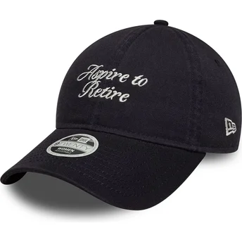 Čepice zaoblená námořnická modrá nastavitelný 9TWENTY Aspire To Retire Slogan New Era