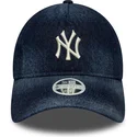 marineblaue-gebogene-verstellbare-damen-kappe-9twenty-a-frame-denim-der-new-york-yankees-mlb-von-new-era