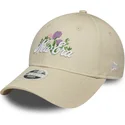 beige-verstellbare-curved-cap-fur-damen-9forty-beaded-von-new-era